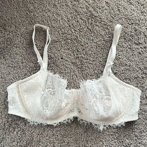 Victoria’s Secret Lace Balconette Bra 36C Ivory Coconut